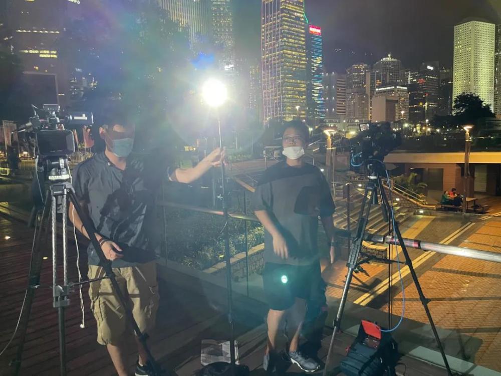 现场直播,香港本港台揭晓的瞬间香港本港台现场直播结果co