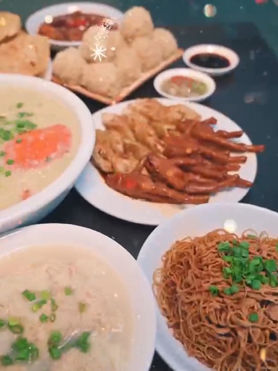 澳门六记粥面，味蕾的经典之旅澳门六记粥面地址在哪里最好吃呢视频