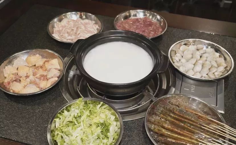 澳门六记粥粉，味蕾的极致诱惑，真假之间寻觅真滋味澳门六叔