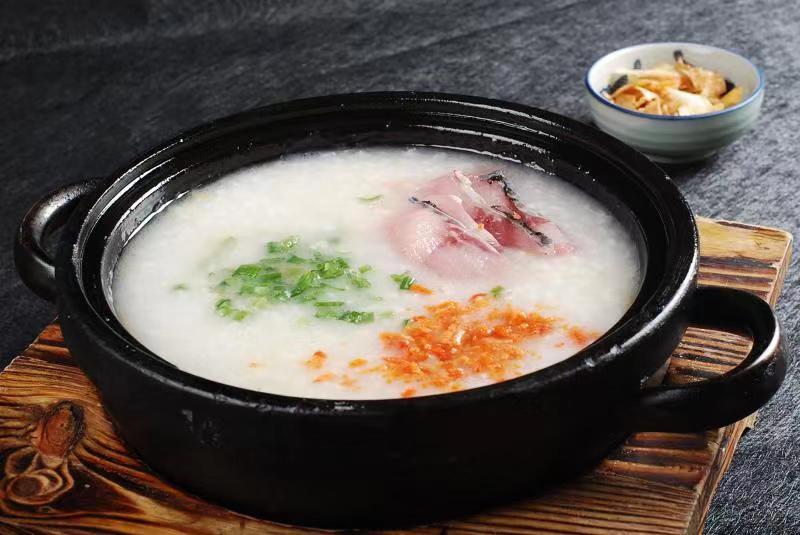 探秘澳门美食，六记水蟹粥店—味蕾的温馨港湾澳门六记粥面地址